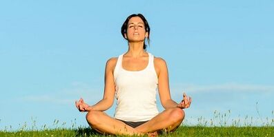 Τεχνική για την εκτέλεση ασκήσεων για την απώλεια βάρους στο στομάχι και στα πλευρά